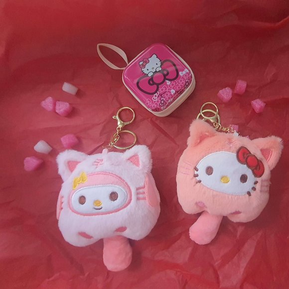 My Melody & Hello Kitty Plushie Keychain Free Hello Kitty Case As Pictured  NWOT - Picture 1 of 5